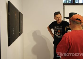 Sztuka, która zaciera granice. Wystawa Marcina Pawlika dobiegła końca