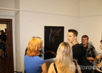 Sztuka, która zaciera granice. Wystawa Marcina Pawlika dobiegła końca