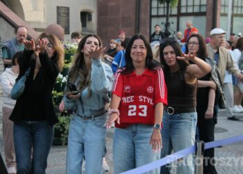 Więc Wiec rozpoczął sezon z mocnym muzycznym uderzeniem