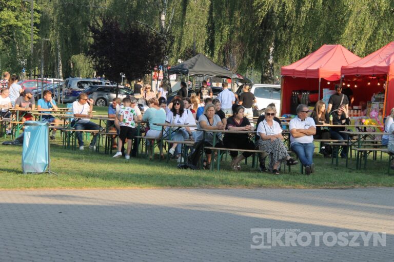 Tłumy na Błoniach! Varius Manx z Kasią Stankiewicz gwiazdą nowej imprezy