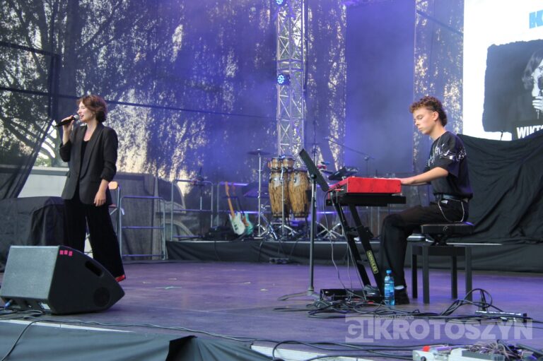 Tłumy na Błoniach! Varius Manx z Kasią Stankiewicz gwiazdą nowej imprezy