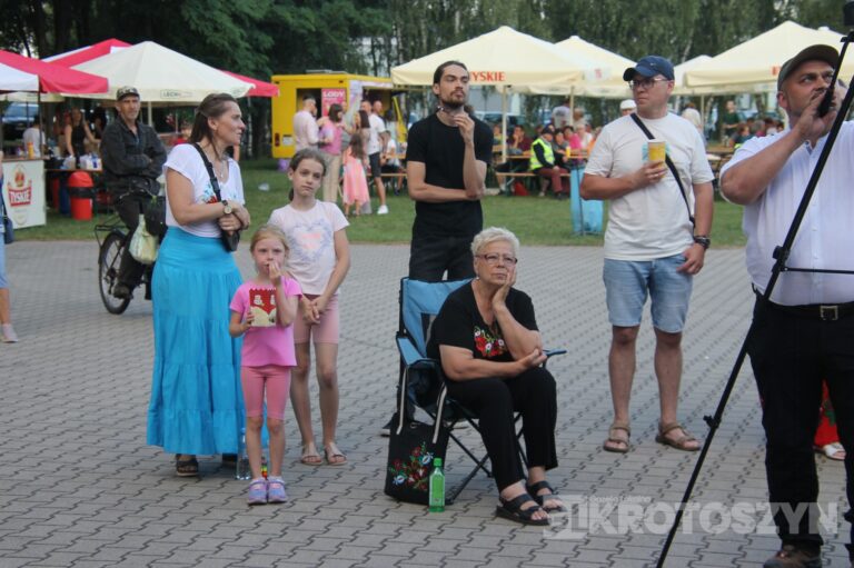 Tłumy na Błoniach! Varius Manx z Kasią Stankiewicz gwiazdą nowej imprezy