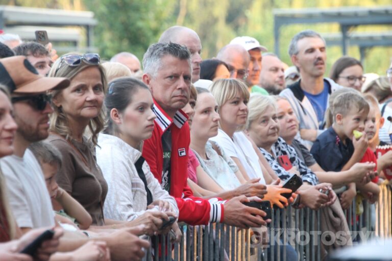 Tłumy na Błoniach! Varius Manx z Kasią Stankiewicz gwiazdą nowej imprezy
