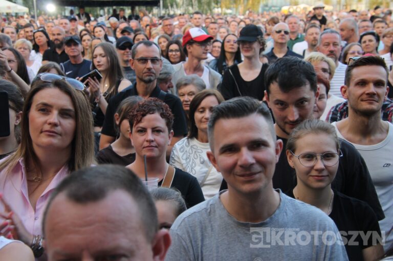 Tłumy na Błoniach! Varius Manx z Kasią Stankiewicz gwiazdą nowej imprezy