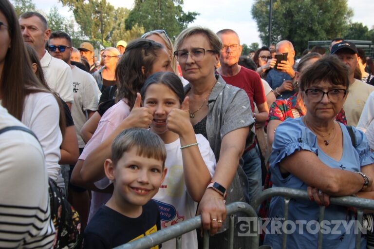 Tłumy na Błoniach! Varius Manx z Kasią Stankiewicz gwiazdą nowej imprezy