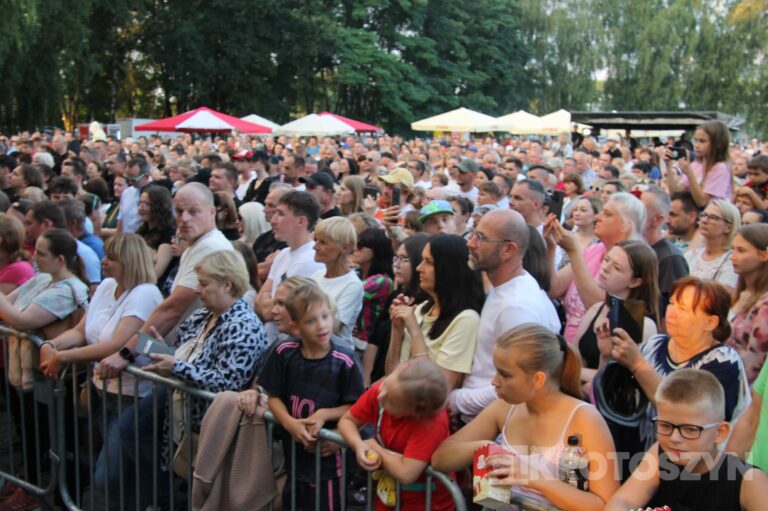Tłumy na Błoniach! Varius Manx z Kasią Stankiewicz gwiazdą nowej imprezy