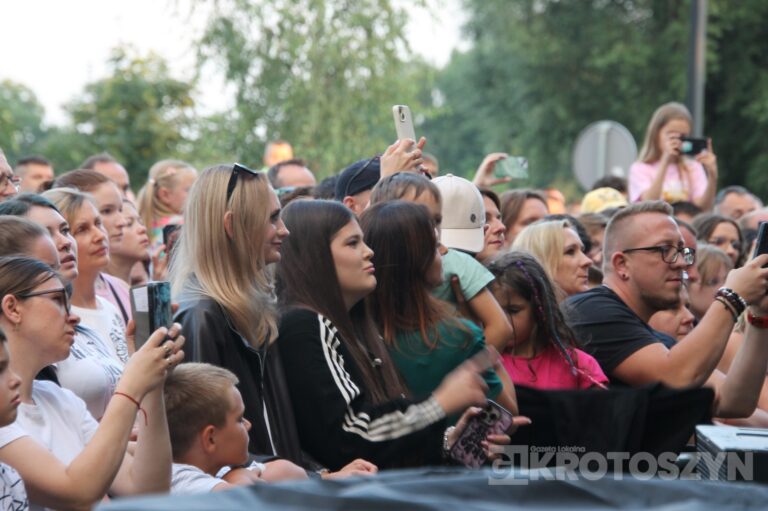 Tłumy na Błoniach! Varius Manx z Kasią Stankiewicz gwiazdą nowej imprezy