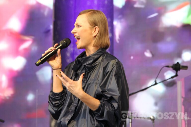 Tłumy na Błoniach! Varius Manx z Kasią Stankiewicz gwiazdą nowej imprezy