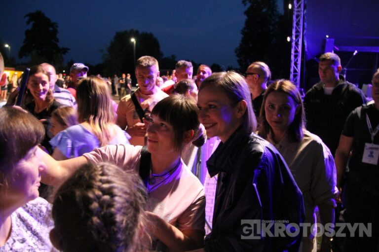 Tłumy na Błoniach! Varius Manx z Kasią Stankiewicz gwiazdą nowej imprezy