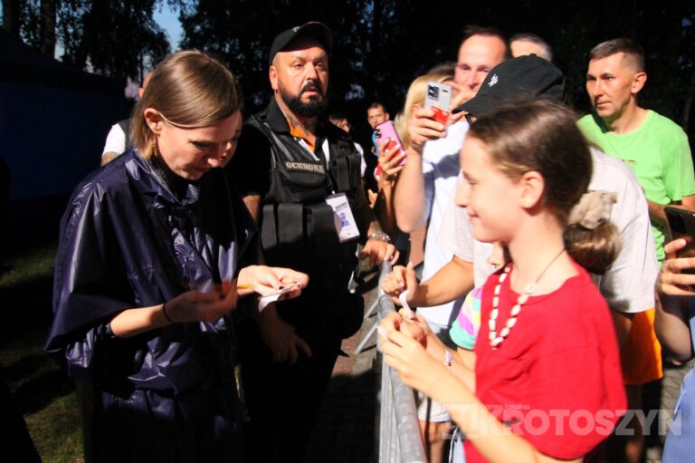 Tłumy na Błoniach! Varius Manx z Kasią Stankiewicz gwiazdą nowej imprezy