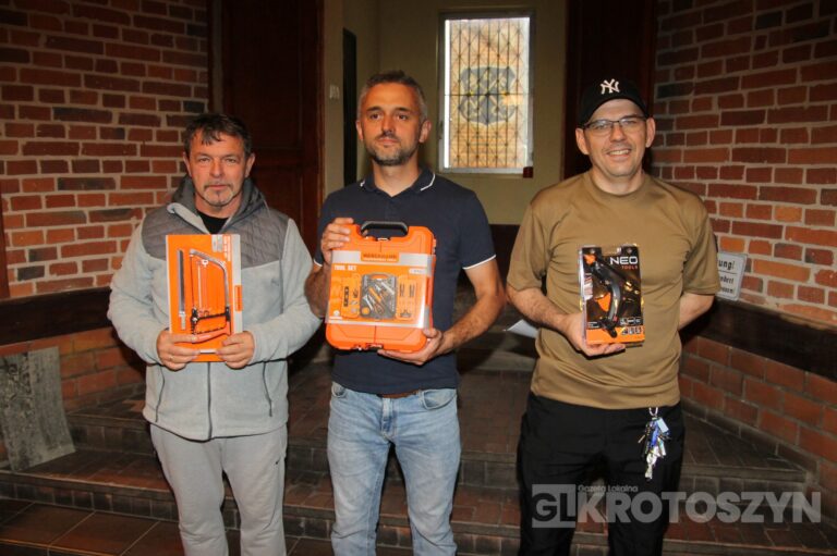 Huk czarnego prochu znów rozbrzmiał w Krotoszynie. Poznaliśmy najlepszych strzelców VIII Turnieju Strzeleckiego z Broni Czarnoprochowej
