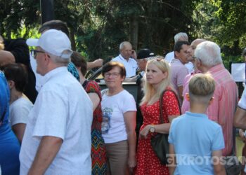 Smakowali, bawili się i pomagali. Parafialny festyn w Krotoszynie przyciągnął mieszkańców