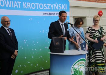 Ponad 19 mln zł na inwestycję. Otwarto zmodernizowany obiekt szpitala