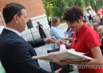 Ponad 19 mln zł na inwestycję. Otwarto zmodernizowany obiekt szpitala