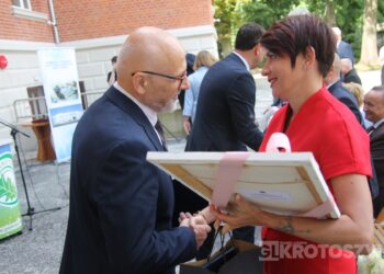 Ponad 19 mln zł na inwestycję. Otwarto zmodernizowany obiekt szpitala