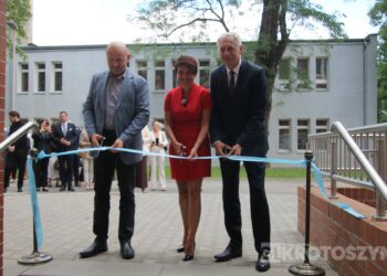 Ponad 19 mln zł na inwestycję. Otwarto zmodernizowany obiekt szpitala