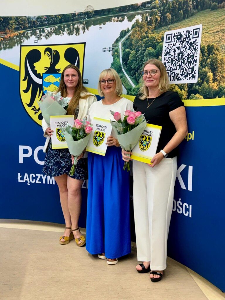 Ośmioro nauczycieli otrzymało akty mianowania