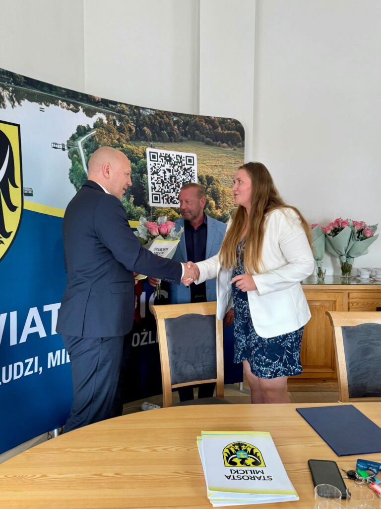 Ośmioro nauczycieli otrzymało akty mianowania