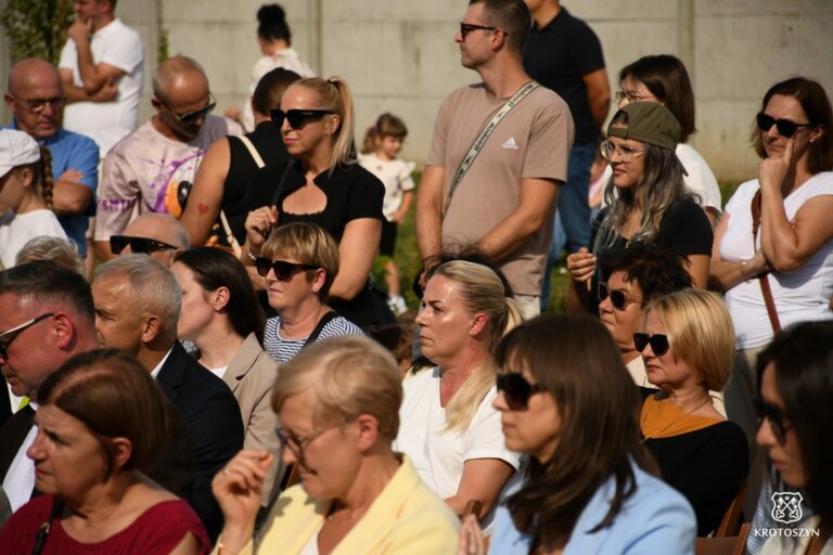 „Kolorowe Kredki” oficjalnie otwarte. Nowe przedszkole i żłobek w Krotoszynie gotowe