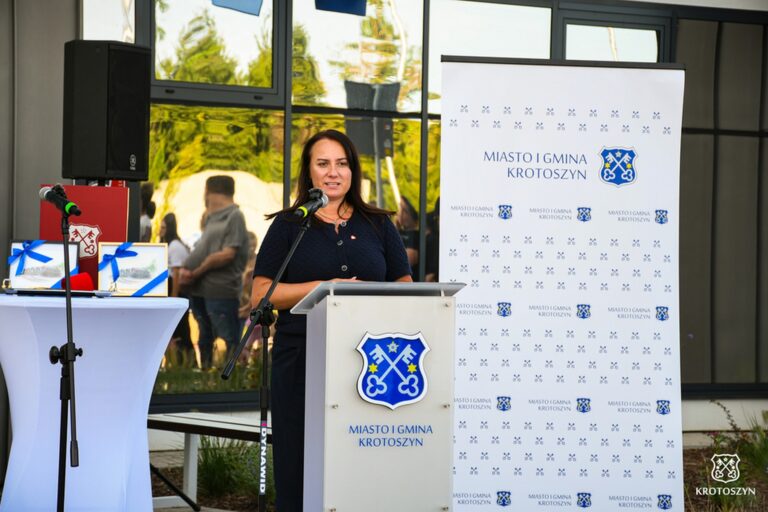 „Kolorowe Kredki” oficjalnie otwarte. Nowe przedszkole i żłobek w Krotoszynie gotowe