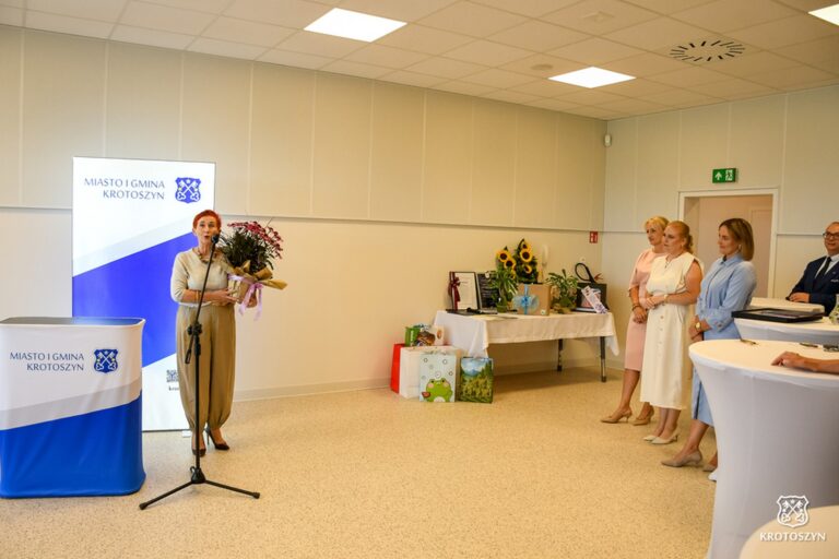 „Kolorowe Kredki” oficjalnie otwarte. Nowe przedszkole i żłobek w Krotoszynie gotowe