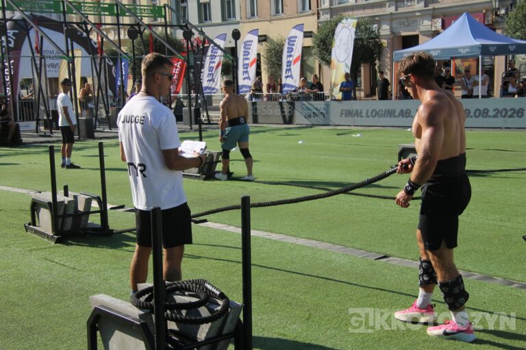 Krotoszyński Rynek opanowali najlepsi crossfiterzy. Wielki finał LOGinLAB!