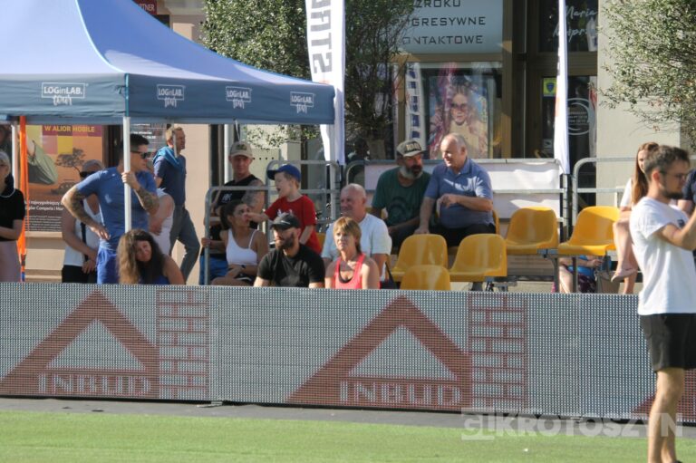 Krotoszyński Rynek opanowali najlepsi crossfiterzy. Wielki finał LOGinLAB!