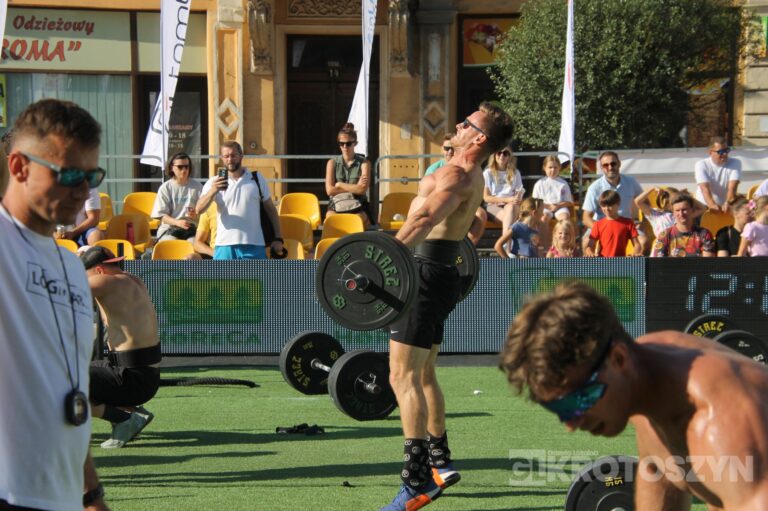 Krotoszyński Rynek opanowali najlepsi crossfiterzy. Wielki finał LOGinLAB!