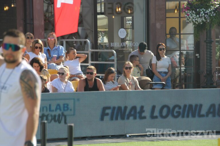 Krotoszyński Rynek opanowali najlepsi crossfiterzy. Wielki finał LOGinLAB!