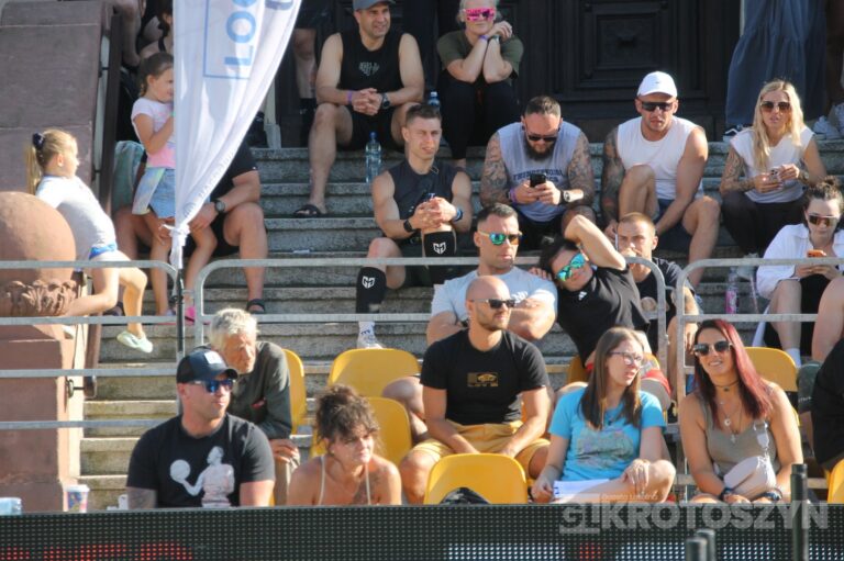 Krotoszyński Rynek opanowali najlepsi crossfiterzy. Wielki finał LOGinLAB!