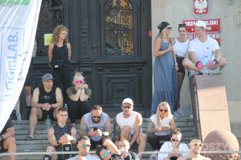 Krotoszyński Rynek opanowali najlepsi crossfiterzy. Wielki finał LOGinLAB!