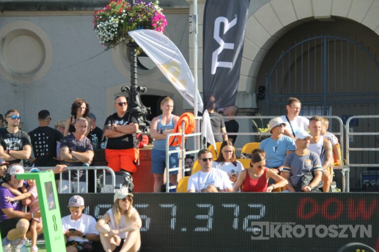 Krotoszyński Rynek opanowali najlepsi crossfiterzy. Wielki finał LOGinLAB!