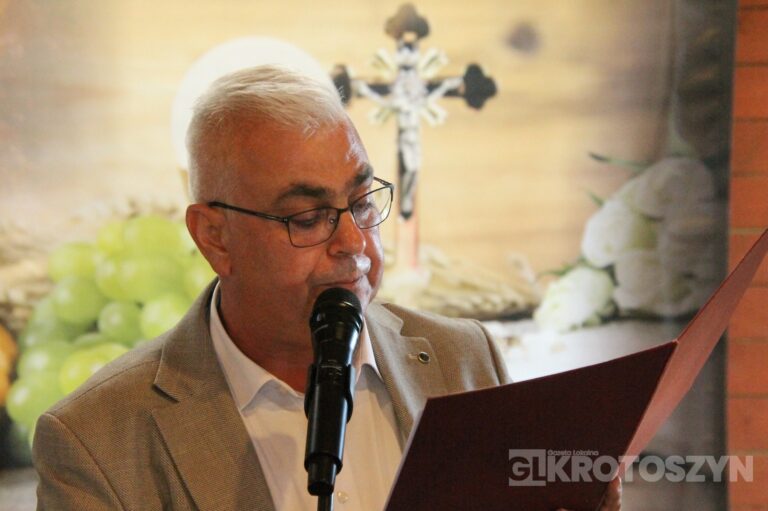 Tomnice podziękowały za plony. Były tradycje, muzyka i wspólna zabawa