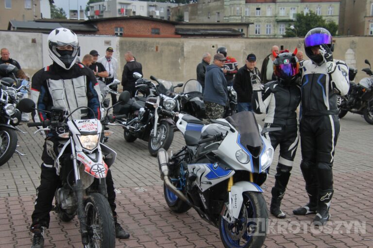 Krotoszyn znów zabrzmiał silnikami. XXXVIII Zlot Motocykli Ciężkich i Weteranów za nami