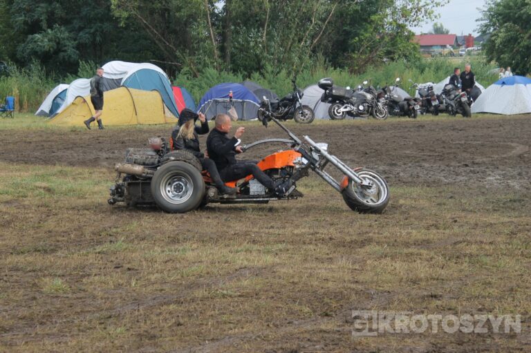 Krotoszyn znów zabrzmiał silnikami. XXXVIII Zlot Motocykli Ciężkich i Weteranów za nami