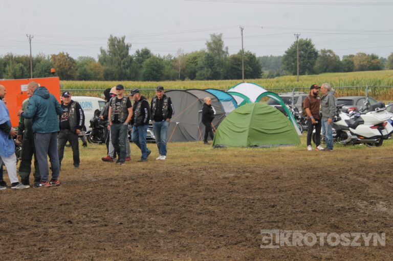 Krotoszyn znów zabrzmiał silnikami. XXXVIII Zlot Motocykli Ciężkich i Weteranów za nami