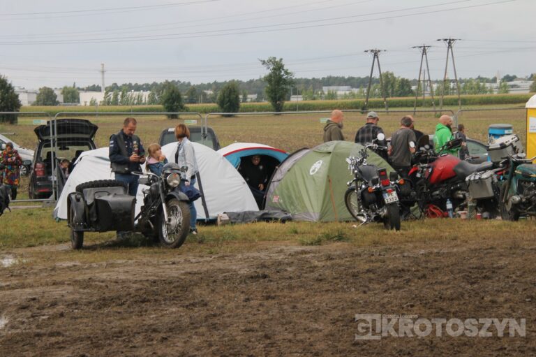 Krotoszyn znów zabrzmiał silnikami. XXXVIII Zlot Motocykli Ciężkich i Weteranów za nami