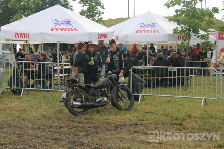 Krotoszyn znów zabrzmiał silnikami. XXXVIII Zlot Motocykli Ciężkich i Weteranów za nami