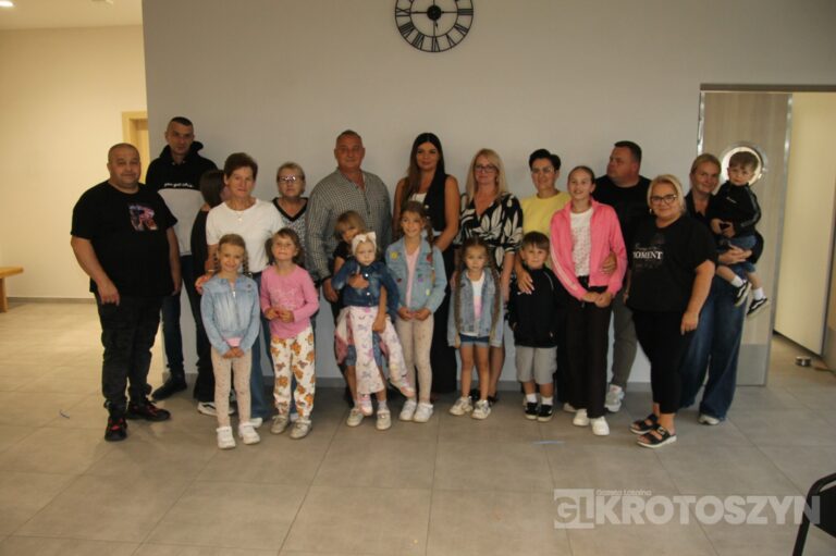 Festyn z okazji pożegnania lata we Wronowie