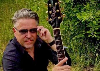Od ucieczki na festiwal w Jarocinie do kierowania Spichlerzem Polskiego Rocka. Mariusz Ossowski wygrał konkurs