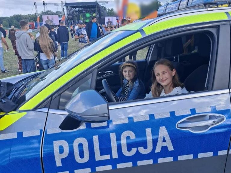 Policjanci spotkali się z uczestnikami Dni Karpia