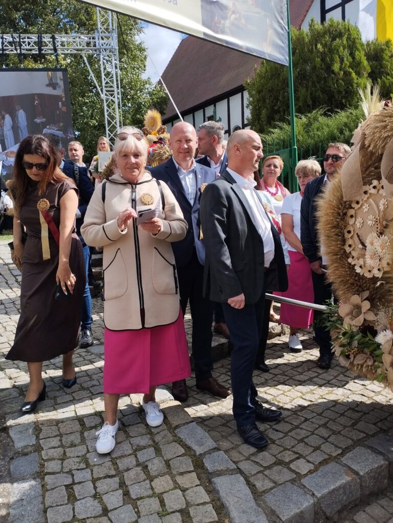 Powiat Milicki na Dożynkach Wojewódzkich w Bystrzycy