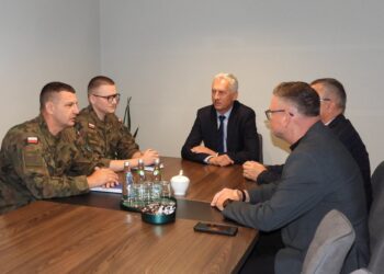 Wojskowi przyjechali do Krotoszyna. Rozmawiali o strzelnicach Wojskowi przyjechali do Krotoszyna. Rozmawiali o strzelnicach