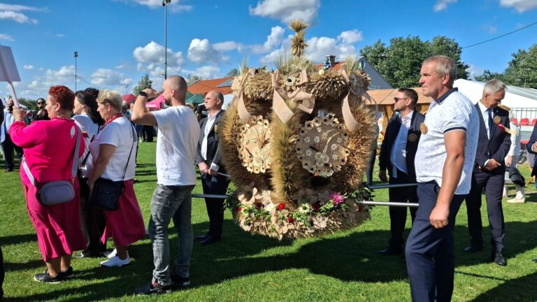 Powiat Milicki na Dożynkach Wojewódzkich w Bystrzycy