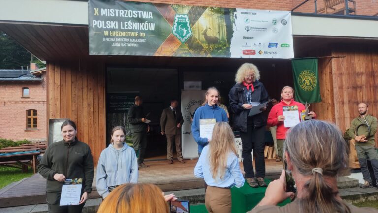 Łucznicy z Technikum Leśnego walczyli o mistrzowskie miejsca