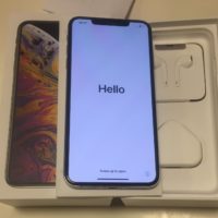 Apple iPhone XS Max 256GB Unlocked == €650