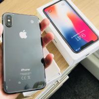 Apple iPhone x 64gb € 390 iPhone x 256gb € 429 iPhone 8 Plus € 350 WhatsApp +44 7451 238998